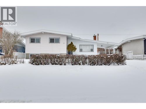 1221 Burden St, Prince George, BC, V2M2J3 | Card Image