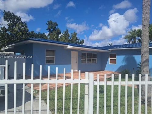 1550 Sw 86th Ct, Miami, FL, 33144-4043 | Card Image