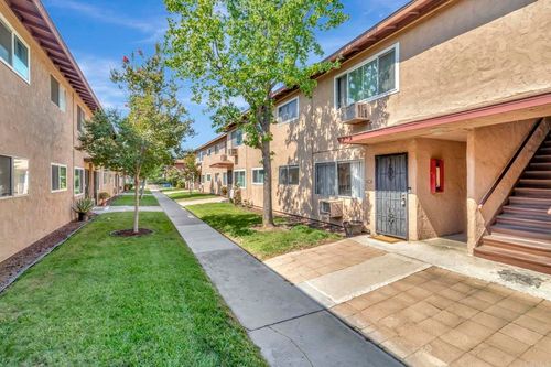 unit-131-9723 Winter Gardens Blvd, Lakeside, CA, 92040-3827 | Card Image