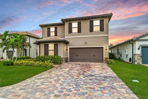 4819 Chantilly Rd, Lake Worth, FL, 33467-7412 | Card Image