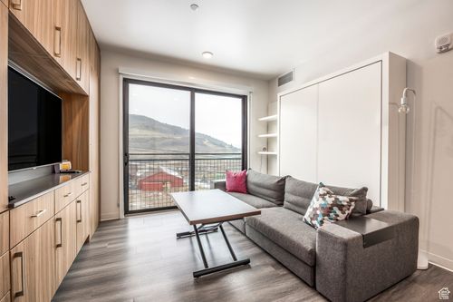 438-2670 Canyons Resort Dr, Park City, UT, 84098-1271 | Card Image