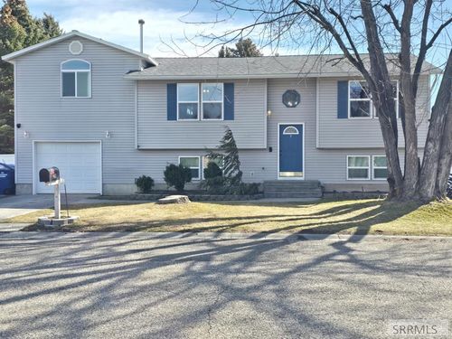 219 S Austin Ave, Sugar City, ID, 83448-5079 | Card Image