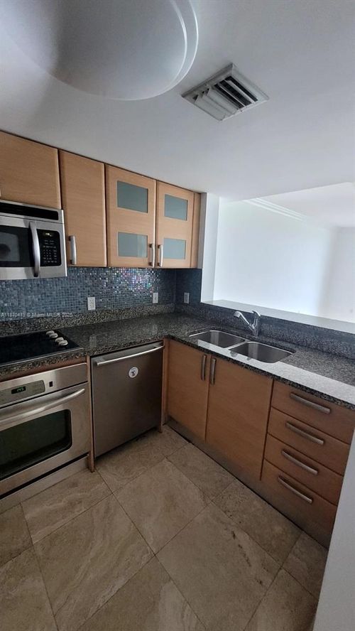 apt-1109-2101 Brickell Ave, Miami, FL, 33129-2114 | Card Image