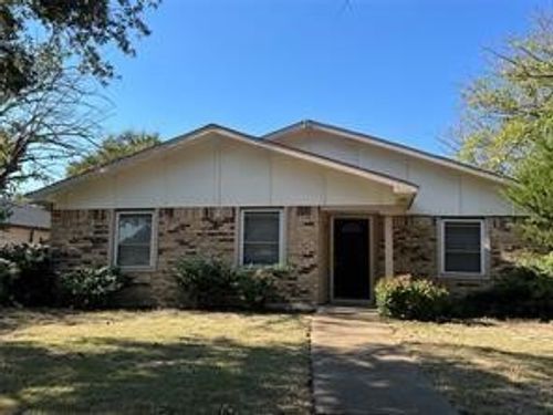 908 Cross Bend Rd, Plano, TX, 75023-6705 | Card Image