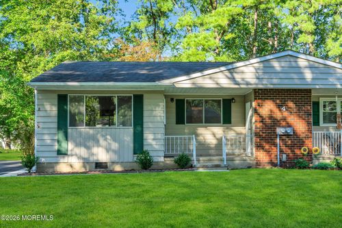 b-4 B Delaware Way, Whiting, NJ, 08759 | Card Image