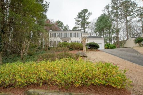 2159 Heritage Trace Dr, Marietta, GA, 30062-6372 | Card Image