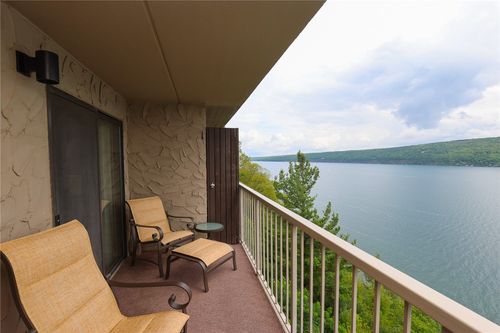 167 Cliffside Dr, Canandaigua, NY, 14424-8809 | Card Image