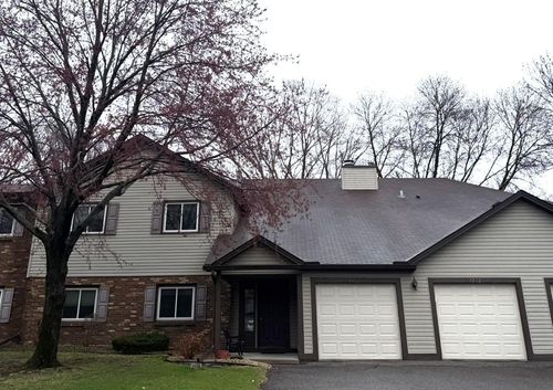 1705-4326 Buckingham Ct, Vadnais Heights, MN, 55127-3682 | Card Image