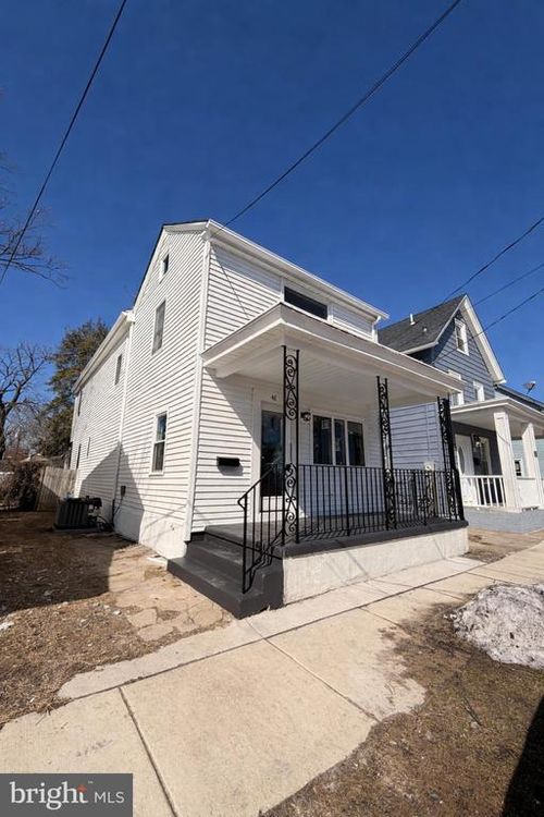 46 Penn St, PENNS GROVE, NJ, 08069-1329 | Card Image