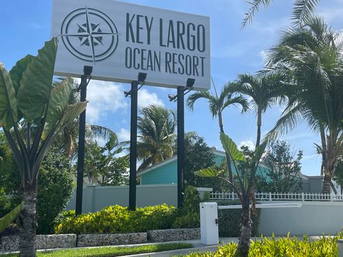 219-94825 Overseas Hwy, Key Largo, FL, 33037-3894 | Card Image