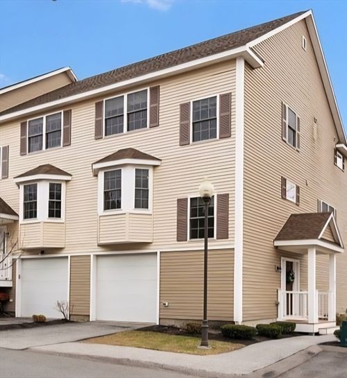 apt-1-101 Hopkins St, Wakefield, MA, 01880-2197 | Card Image