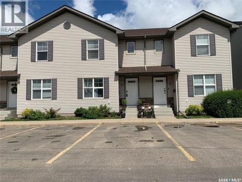 33-135 Pawlychenko Lane, Saskatoon, SK, S7V1K2 | Card Image