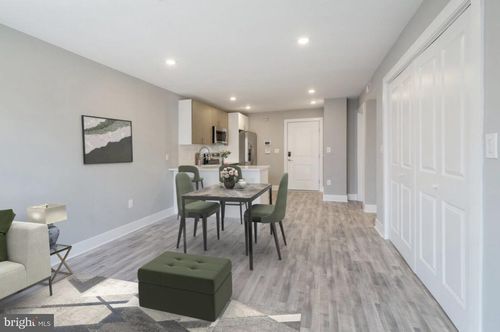 9-2500 N Mascher St, PHILADELPHIA, PA, 19133-3822 | Card Image