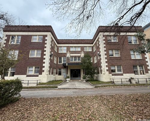 1-110 Auditorium Cir, San Antonio, TX, 78205-1310 | Card Image