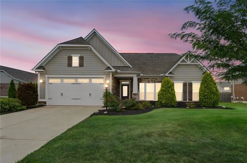 9613 Linden Brook Dr, Centerville, OH, 45458-1125 | Card Image