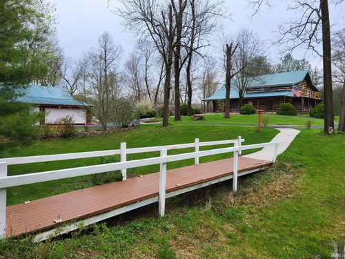 3766 N Us Highway 41, Bloomingdale, IN, 47832-8047 | Card Image