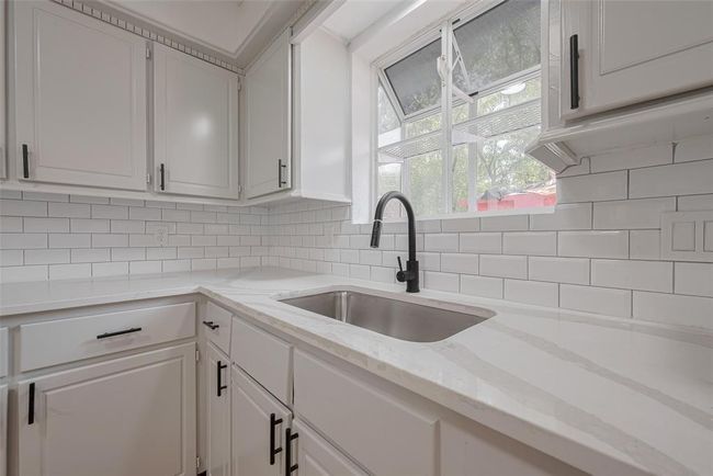 19467 Enchanted Stream Dr, House other with 3 bedrooms, 2 bathrooms and 2 parking in Spring TX | Image 17