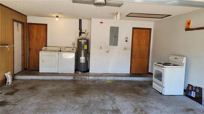 2212 Atrium Cir, House other with 3 bedrooms, 2 bathrooms and null parking in ORLANDO FL | Image 5