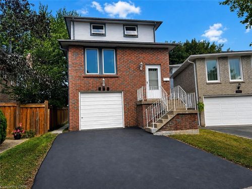 569 Hayward Cres, Milton, ON, L9T4T8 | Card Image