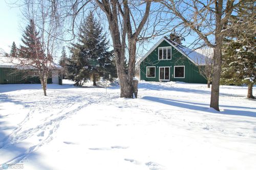 808 Main Ave Ne, Warroad, MN, 56763-2356 | Card Image