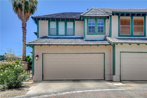 4049 Chalfont Ct, Las Vegas, NV, 89121-4852 | Card Image