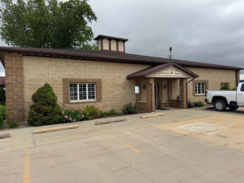 1000 E Platt St, Maquoketa, IA, 52060-2557 | Card Image
