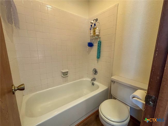 APT-28 - 101 Maplewood Dr, Condo with 3 bedrooms, 2 bathrooms and null parking in Victoria TX | Image 26