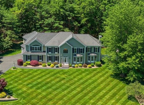 7 Ballard Rd, Pelham, NH, 03076-2947 | Card Image