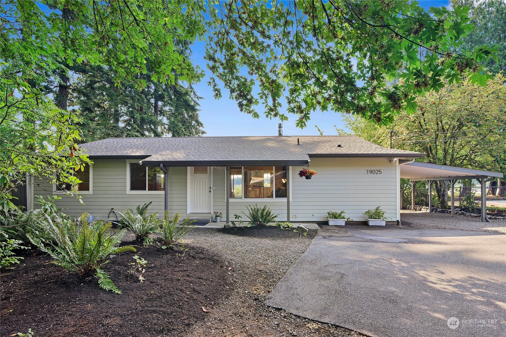 Karl Pl, Poulsbo, WA 98370