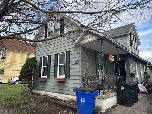 3711 E 52nd St, Cleveland, OH, 44105-1158 | Card Image