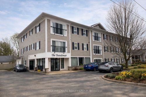 202-22 Welland St, Perth, ON, K7H3H7 | Card Image