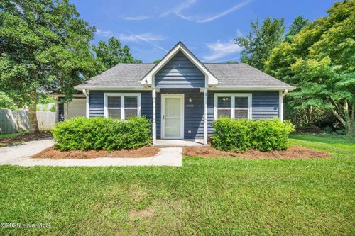 3200 Galway Rd, Castle Hayne, NC, 28429-5974 | Card Image