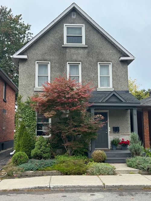18 Commanda Way, Ottawa, ON, K1M1E9 | Card Image