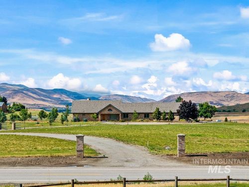 9650 N Highway 52, Horseshoe Bend, ID, 83629-5115 | Card Image