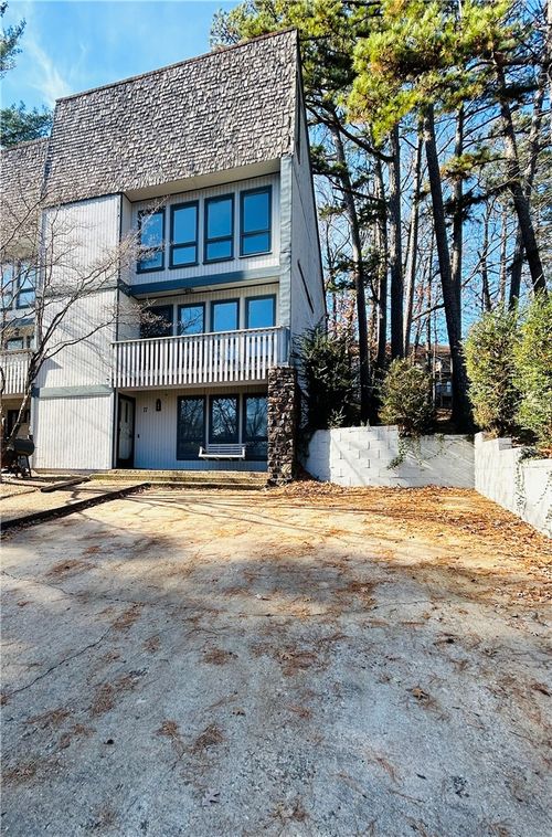17 Dogwood Dr, Bella Vista, AR, 72715-8135 | Card Image