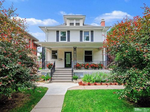 3820 California Street, Omaha, NE, 68131 | Card Image