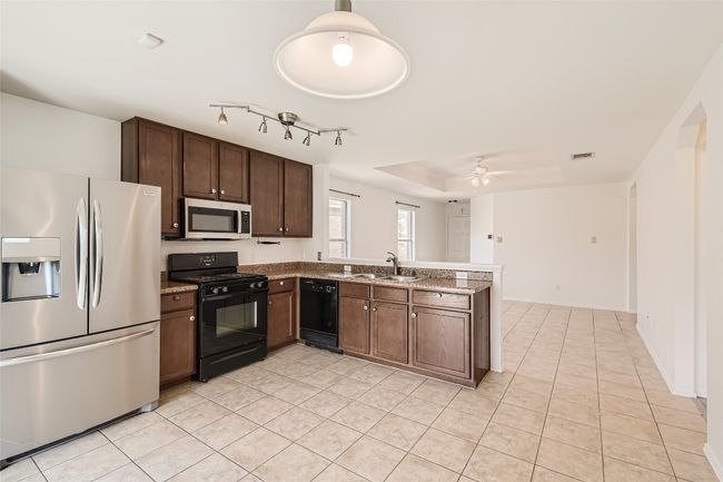 331 Moonwalker Trl, House other with 3 bedrooms, 2 bathrooms and null parking in Buda TX | Image 4