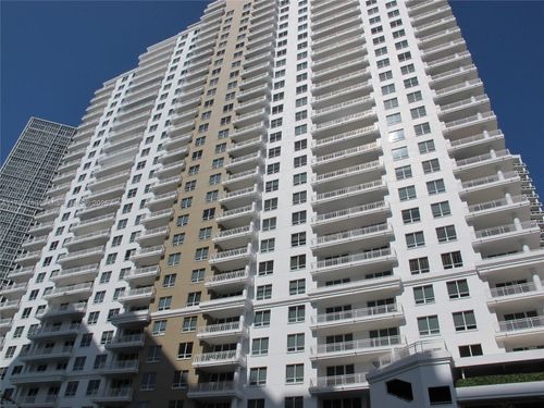 3104-801 Brickell Key Blvd, Miami, FL, 33131 | Card Image