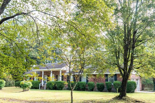 1352 Marion Church Rd, Salters, SC, 29590-3325 | Card Image