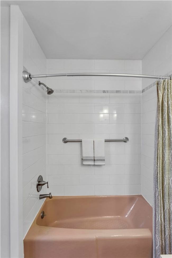 425 Ridge Rd, House other with 3 bedrooms, 4 bathrooms and 2 parking in Hempfield Twp - WML PA | Image 23