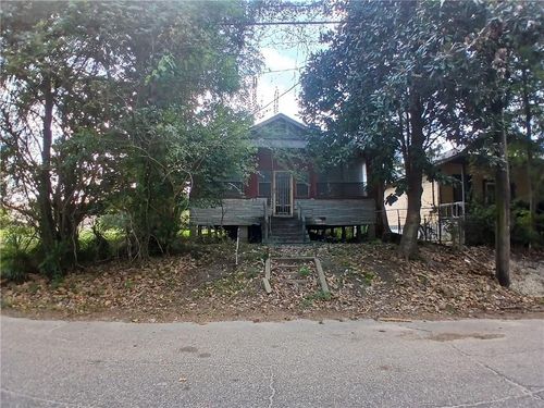 231 Martin Luther King Jr Dr, Bogalusa, LA, 70427-4539 | Card Image