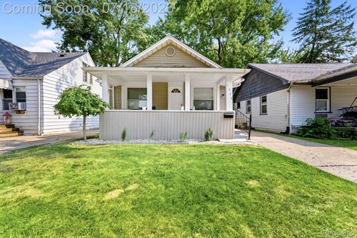 1916 E Troy St, Ferndale, MI, 48220-2070 | Card Image