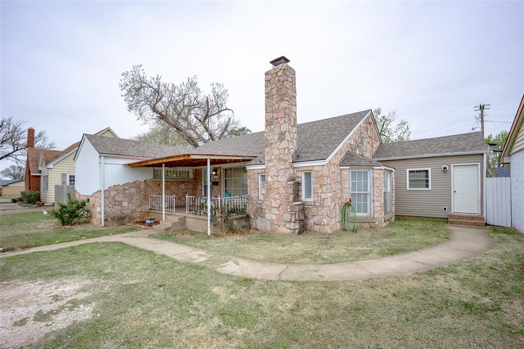 Noble Ave, Watonga, OK 73772