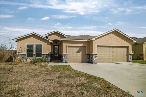 2010 Seguin Avenue, Victoria, TX, 77901 | Card Image