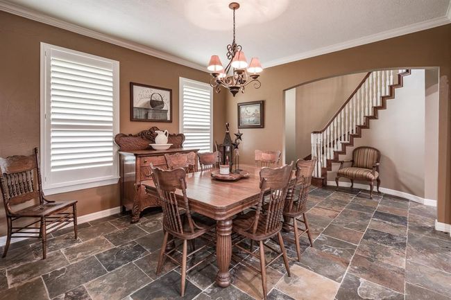 402 Cs Harmon Rd, Home with 4 bedrooms, 4 bathrooms and 2 parking in Hankamer TX | Image 16