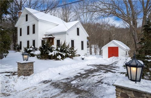 11193 Huey Rd, Leonardsville, NY, 13364-1403 | Card Image