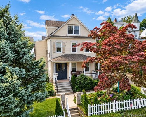 108 Soundview St, Port Chester, NY, 10573-4807 | Card Image