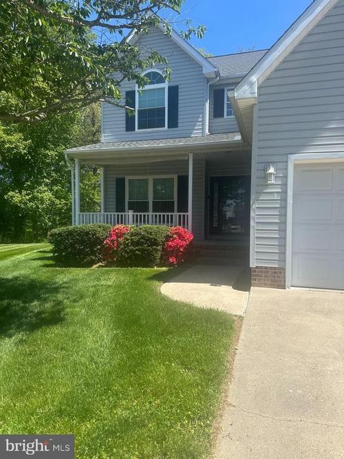 7 Lesh Ct, MIDDLETOWN, DE, 19709-2410 | Card Image