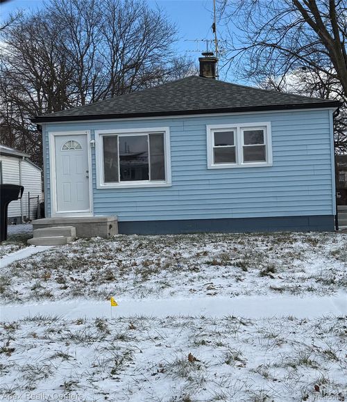 5157 S Hubbard St, Wayne, MI, 48184-2517 | Card Image