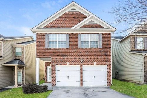3641 Oakleaf Pass, Fairburn, GA, 30213-3260 | Card Image